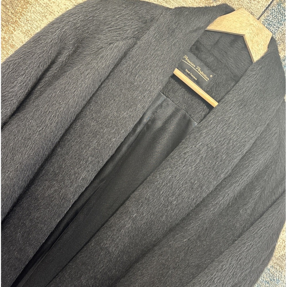 Vintage 1990s Peruvian Perfection 100% Baby Alpaca Black Long Luxury Coat Peru S